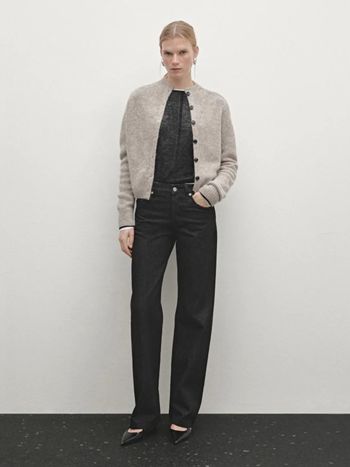 เสื้อสเวตเตอร์ไหมพรมผู้หญิง แขนยาว คอสูง แบบเปิดด้านหน้า สไตล์ลำลอง เหมาะสำหรับใส่ไปทำงาน รุ่นใหม่ล่าสุดสำหรับฤดูใบไม้ร่วงและฤดูหนาว...