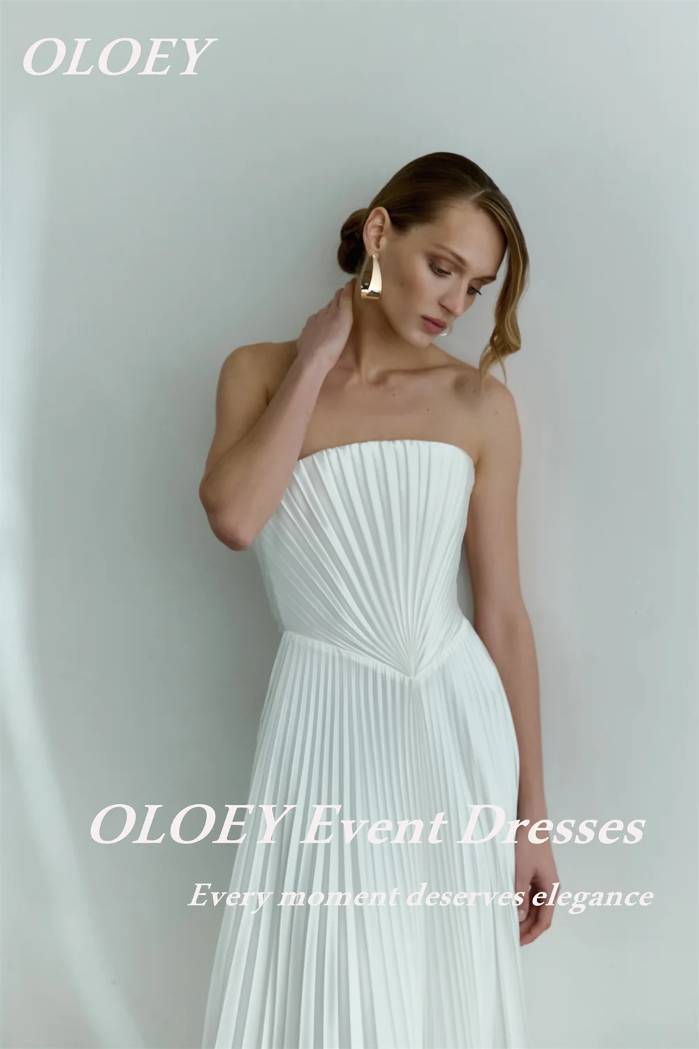 OLOEY Elegant Pleated Satin Strapless Wedding Dress Side Zipper A Line Bridal Gown 2025 Brides Customized Sweep Train image 3