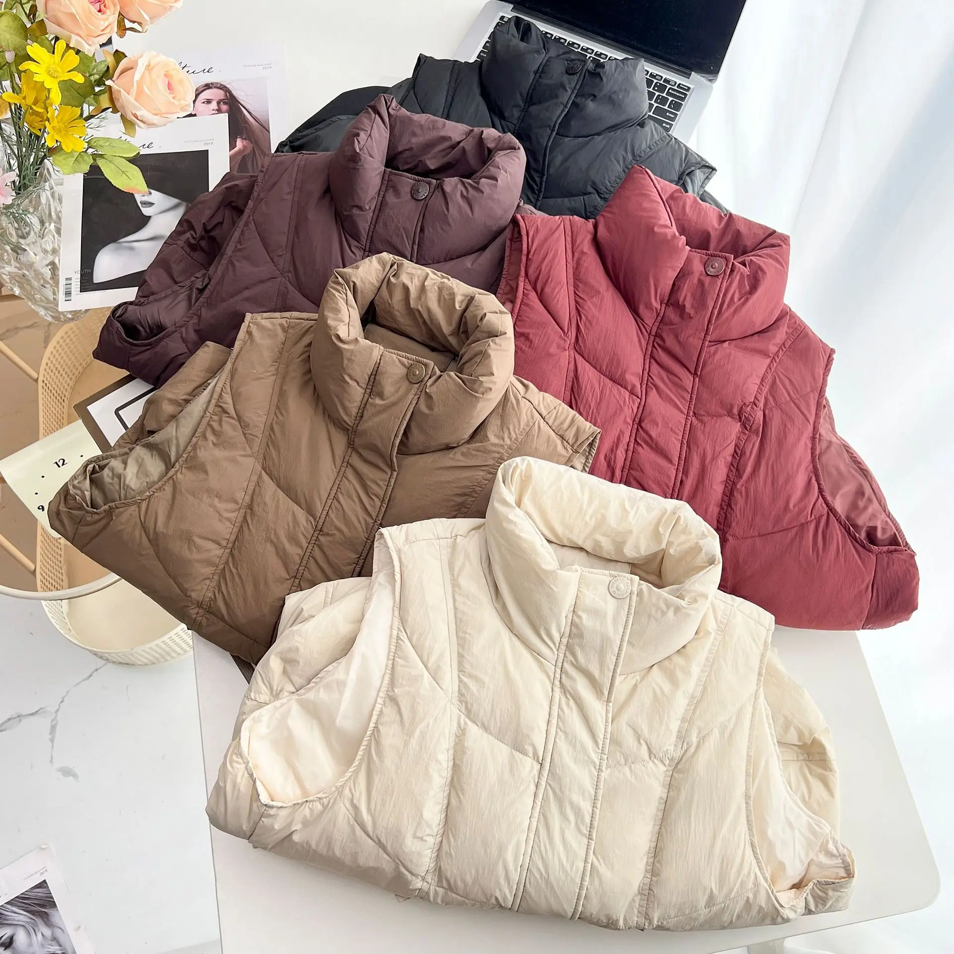 Plus Size Women Down Vest Winter New Loose Oblique Pocket Standing Collar 50% White Duck Down Ciepły płaszcz bez rękawów 1317