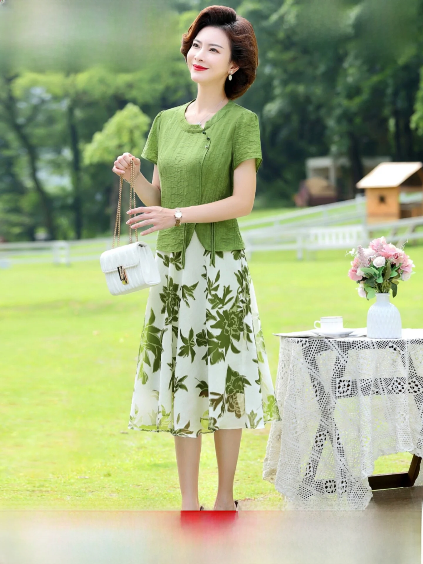Picture 5: Ele Midlife Mom Summer Dr Faionable Senior Women's Clothing Breathable Lightweight Printed Dr with Button Detail