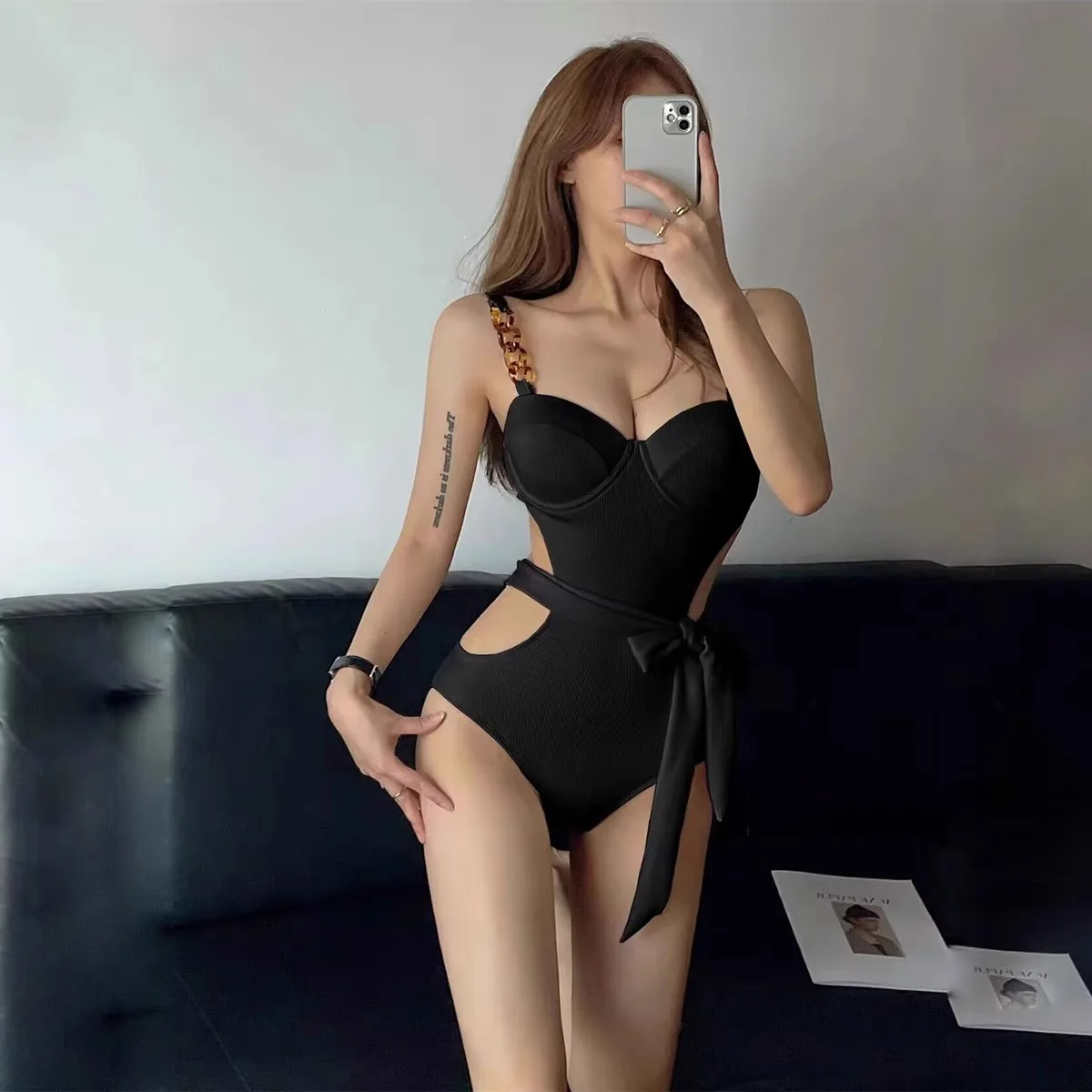

Bla High-End Faion One-Piece 2023 New Women's Swimsuit Steel Pu-Up Gather Belly Beach Vaion Swimsuit Casual Sle