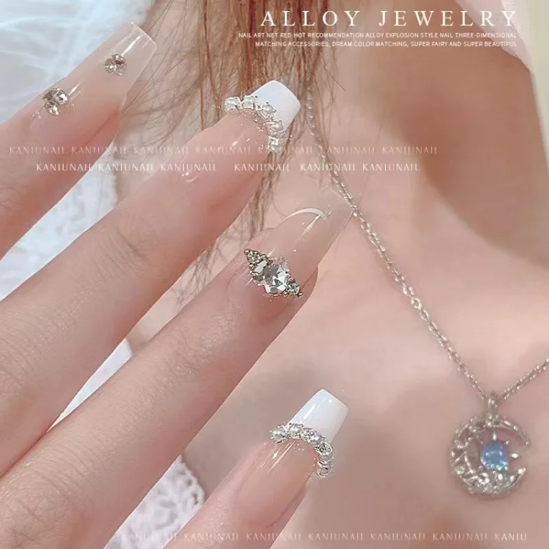 10Pcs Nail Art Ring Shaped Designs Charms Multi-Colors Crystal Rhinestones Sparkle Jewelry Ornaments For Nail Art Supply