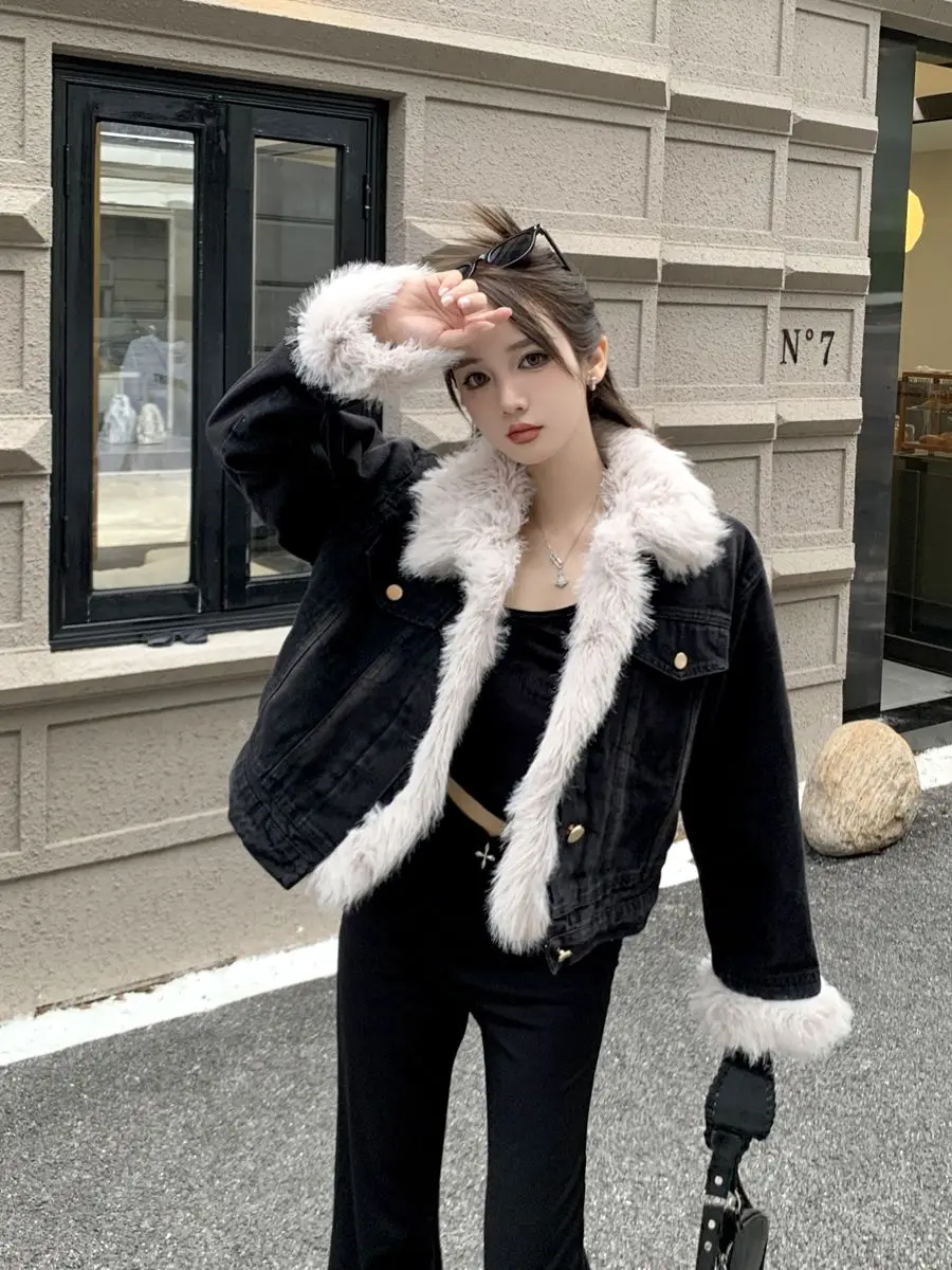 

Women's Splicing Plush Design Black Denim Jacket Cool Girl Autumn Casual Top Female Long Sleeve Solid Color Warm Coat