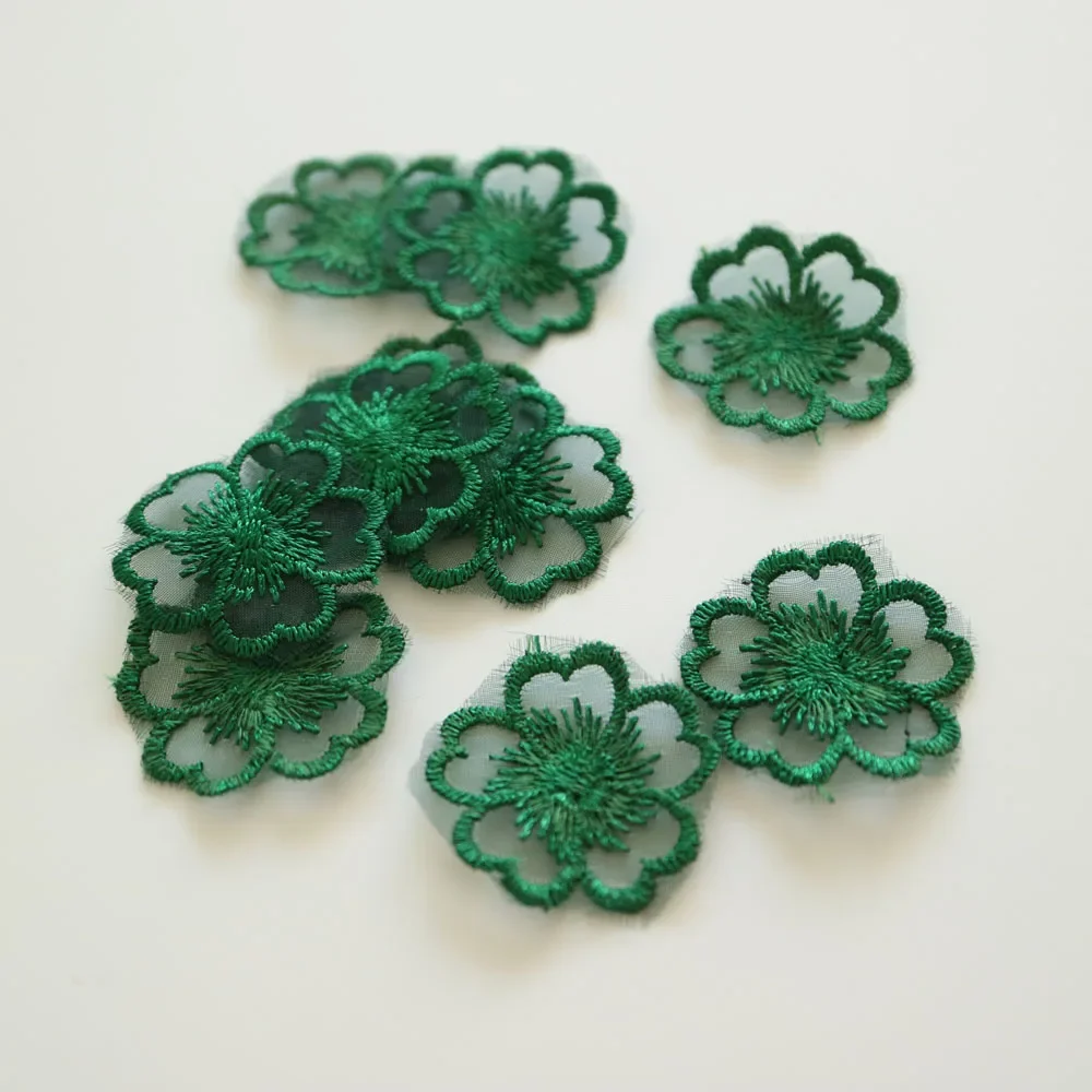 10pc/lot 3cm flower embroidery patches for clothing DIY embroidered parches appliques for wedding dresses decoration parch ropa