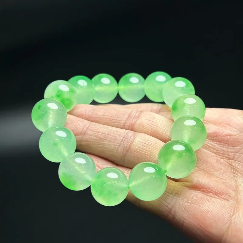 

Новый браслет из натурального ледяного кварцита и нефрита с ледяным зеленым цветком и круглым бисером.