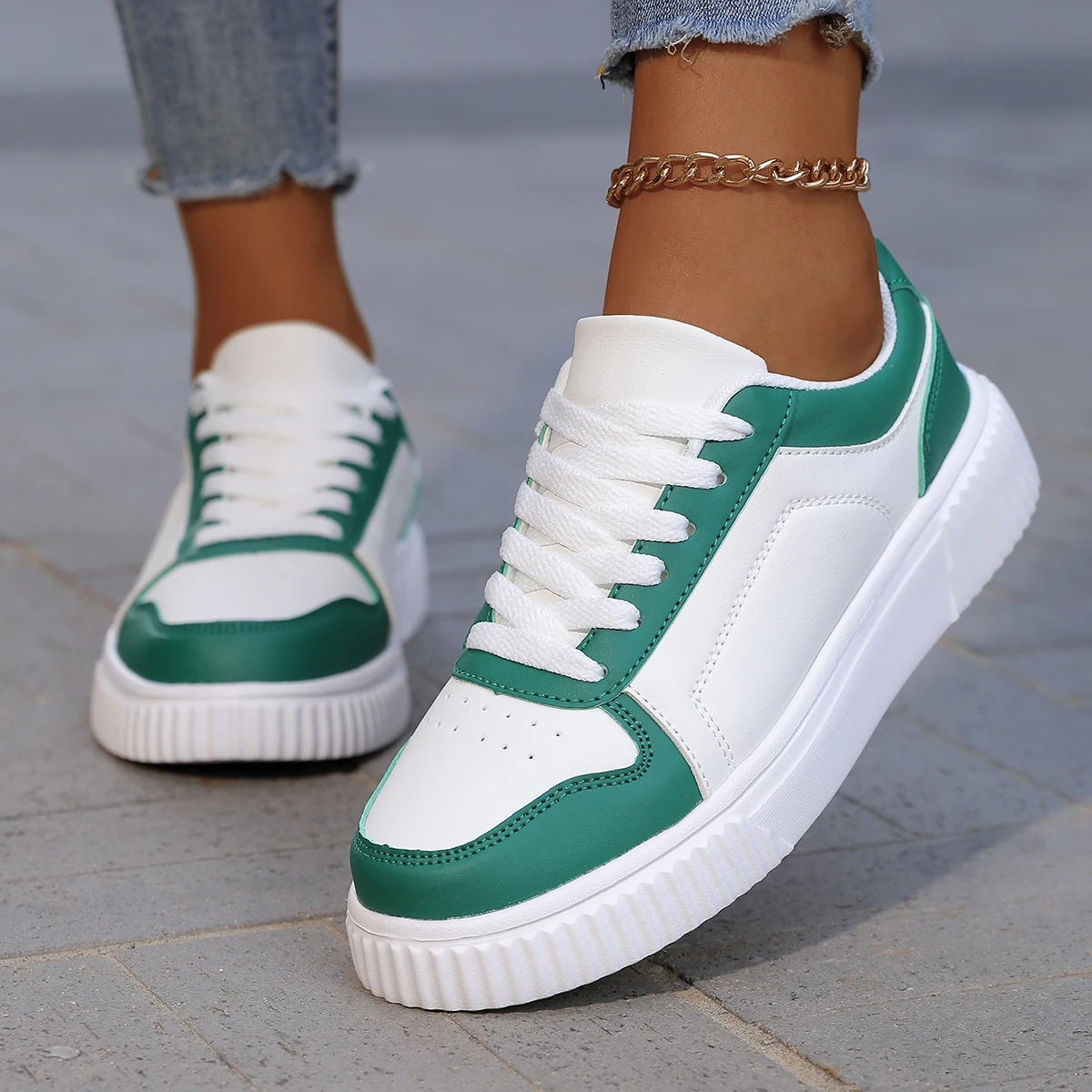 

YRZL Women Skateboarding Shoes Female Spring Autumn Non-Slip Womens Walking Shoes White Black Durability Cozy Sneakers for Woman