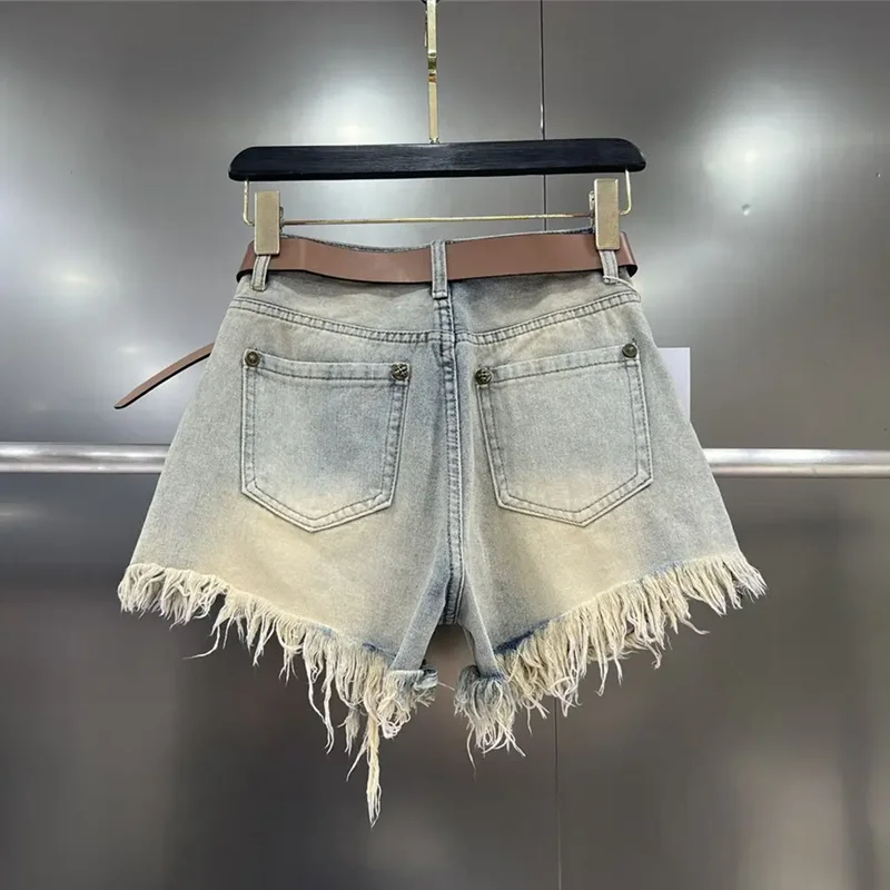 Hot Girl Fringe Frayed Edge Ripped Hole Jeans Women's 2025 New Summer Retro Slim Wide Leg Shorts Pants