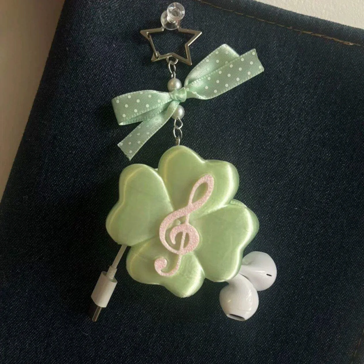 Wired Earphone Storage Keychain 3D Printed Lucky Four Leaf Clover Data Cable Organizer Charming Mobile Phone Accessory