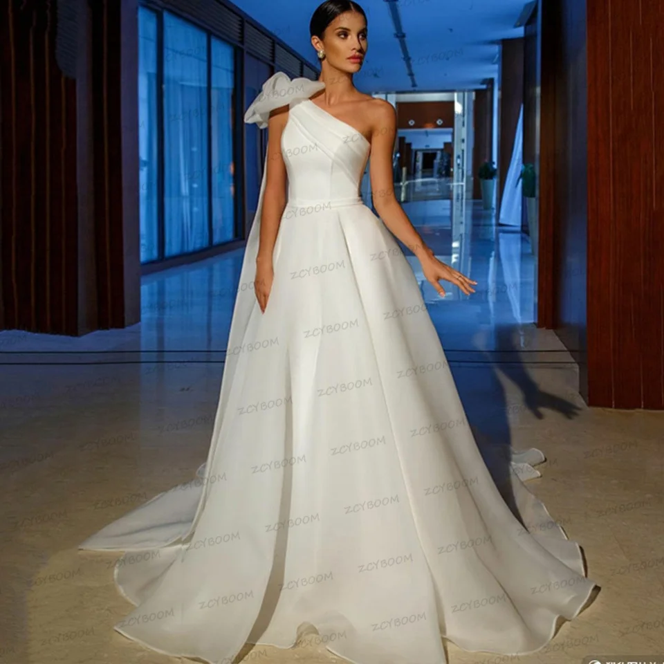 Simple White Bow One-Shoulder Wedding Dress 2025 A-Line Floor Length Sweep Train Tulle Organza Zipper Custom Made Bridal Gown