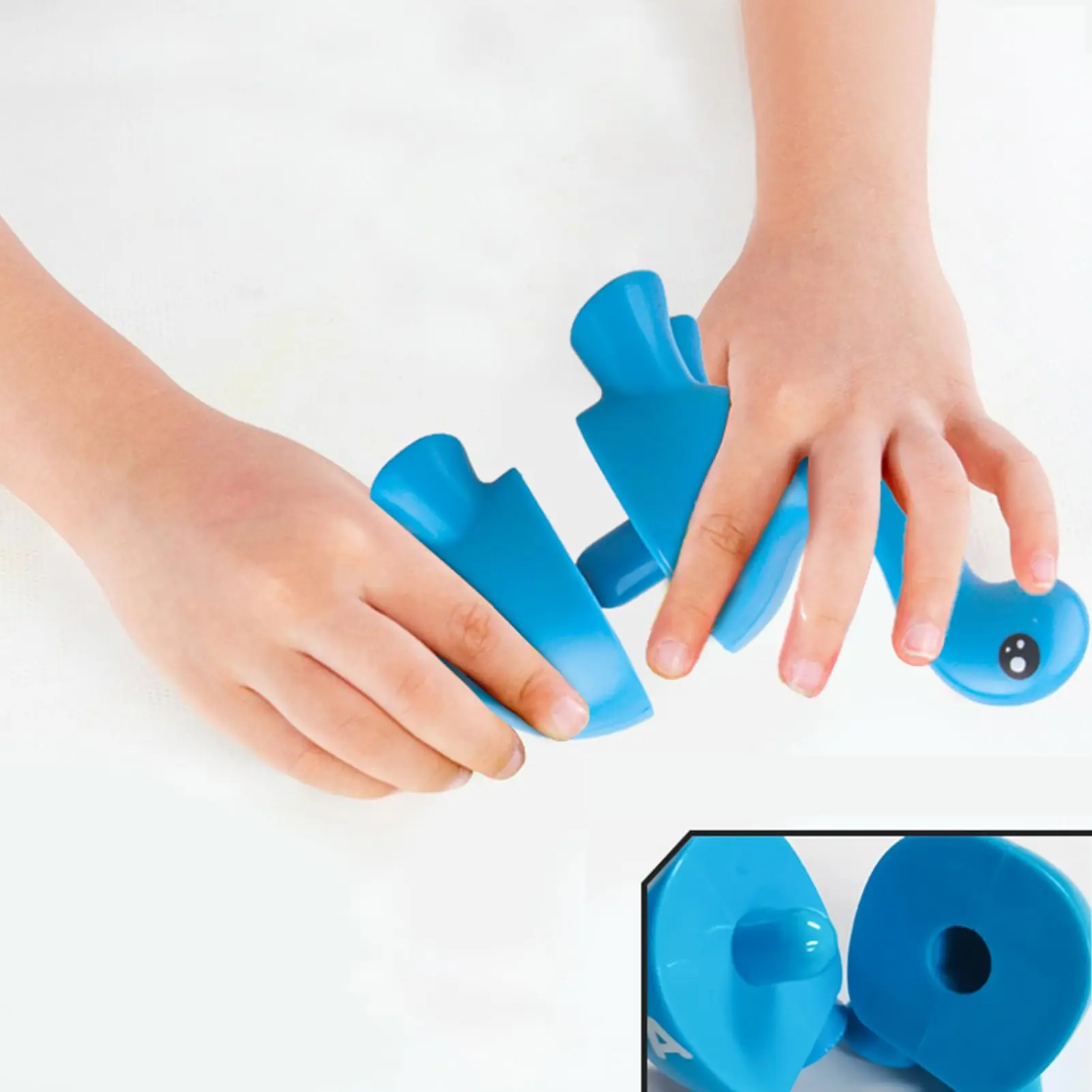 Dino Literacy Lab - Ensemble assorti de 26 pièces de l'alphabet bilingue avec dinosaure et lettres texturées |   Jouet d'éducation précoce STEM pour l'âge