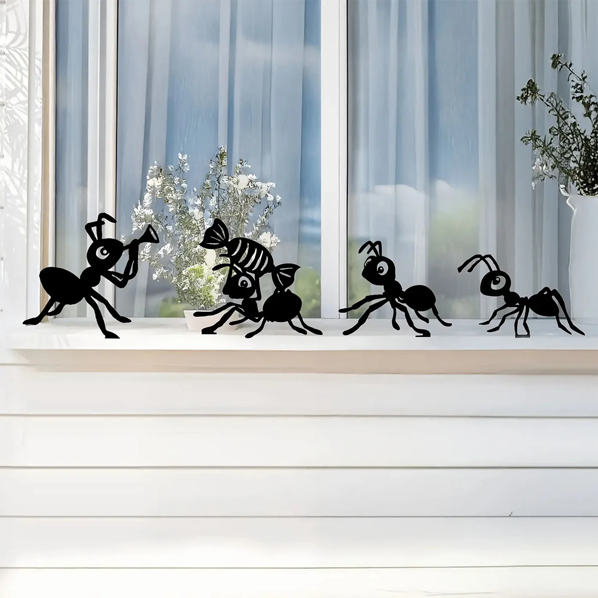 4Pc Iron Garden Decorative Stakes, Black Metal Ant Silhouette Garden Decor, Iron Art Decoration, Outdoor Branch Decorations, Suitable for Gardens, Yard Fences, Windows, Trees, Elegant Lawns and Patios, Fence Decoration, Yard Decoration.
