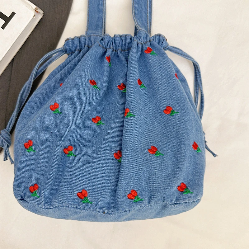กระเป๋าผ้าเดนิมปักลายเชอร์รี่แ - Women Bags Jeans บทวิจารณ์และราคา