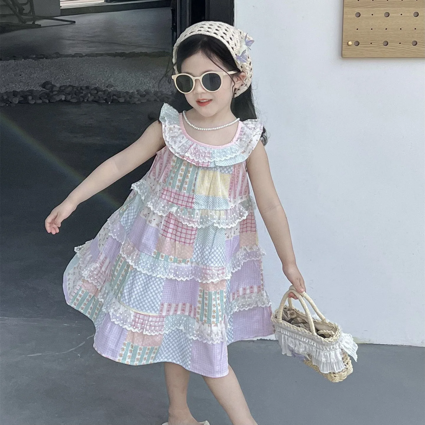 Summer Korean Edition Children's Clothing Girls' Lotus Leaf Collar Color Blocked Strap Dresses Colorful Lace Dress Cake Dress