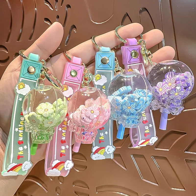 

Quicksand Bottle Keychain Pendant Exquisite Women's Key Chain Small Flower Crystal Accessory Cute Backpack Charm