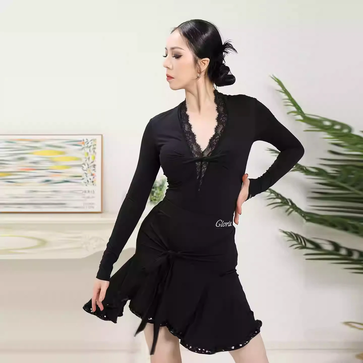 Damen-Latin-Tanz-Performance-Kostüm, sexy Spitze, langärmeliges Oberteil + kurzer Rock, 2-teiliges Tango-Chacha, professionelles Wettkampf-Set