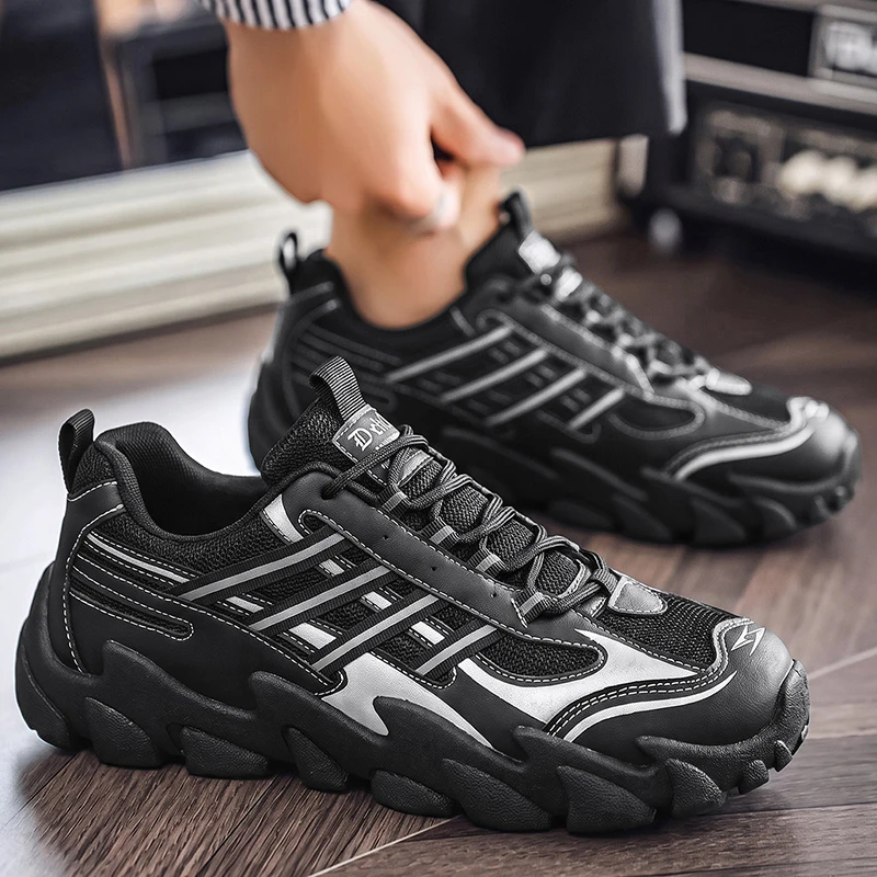 Woven Upper Low Top Mens Sneakers Four Diagonal Strips Curved Metallic Accent Ribbed Insole Chunky Sole