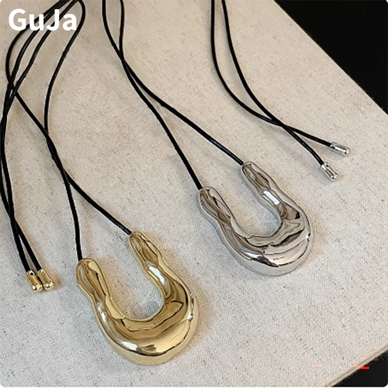 Fashion Jewelry Popular Temperament Black Cord Metal Irregular Pendant Necklace For Women Party Gifts Fine Accessories