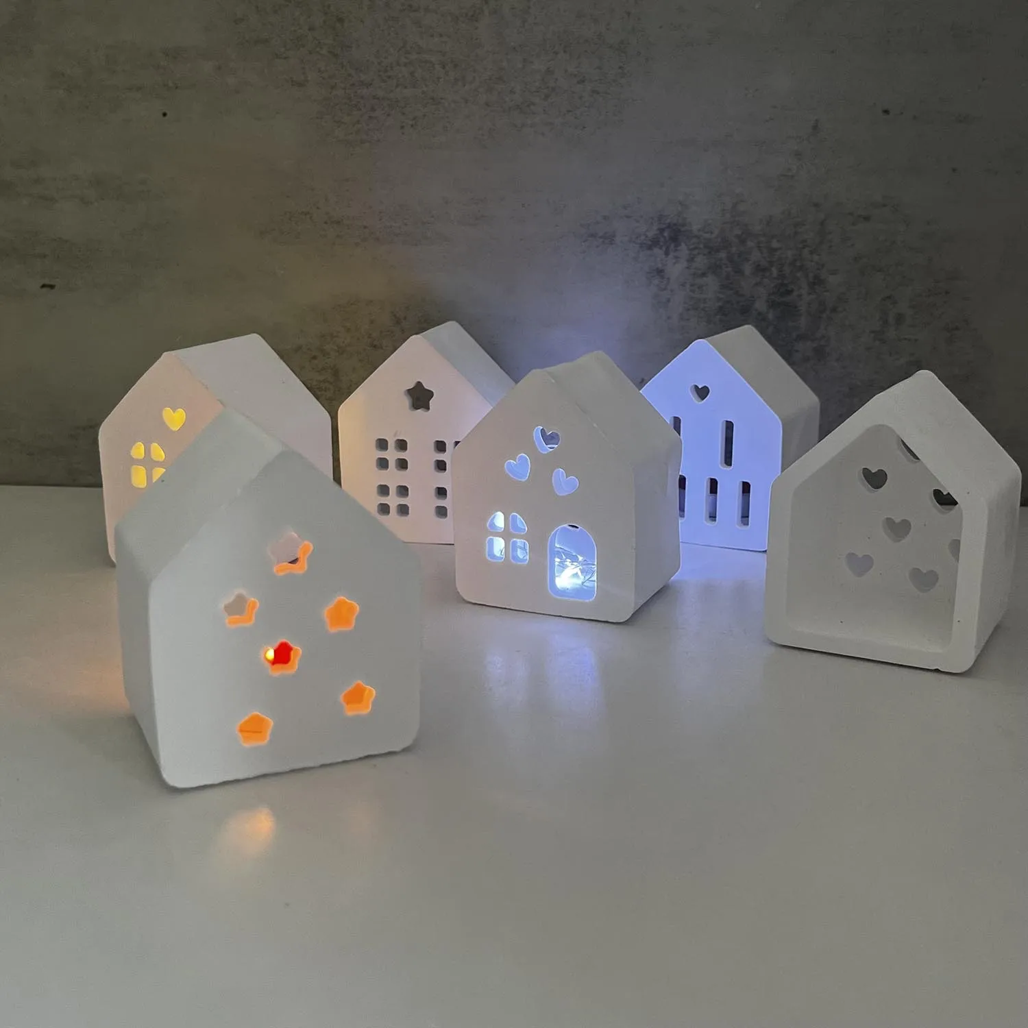 Stereoscopic Ambient Light House Silicone Mold Tea Light Candelabra Small House Plaster Drip Moulds