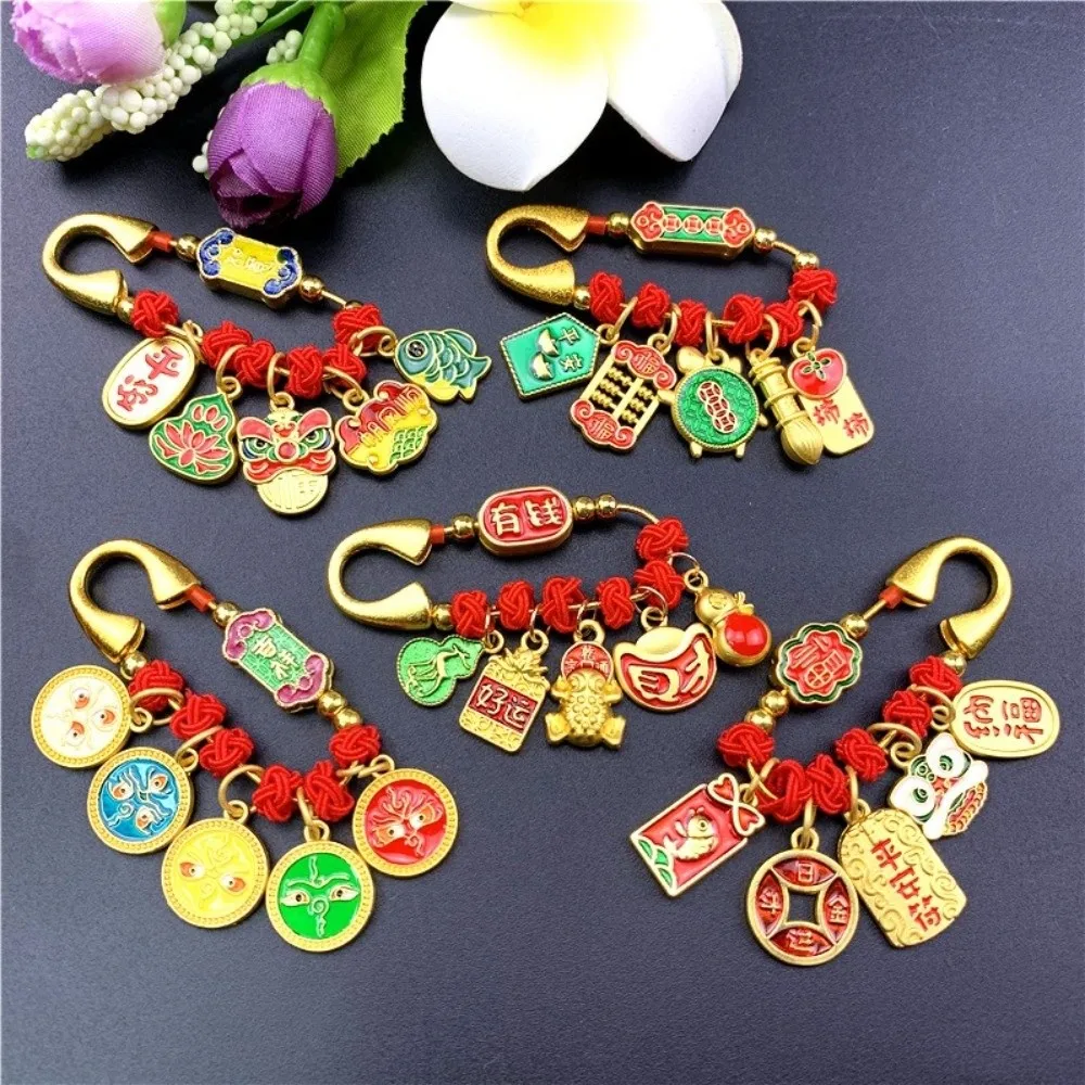Chinese Style Red Lucky Brooch Pin Clouds Peace Lock Geometric Alloy Keychain Pendant Ancient Method Gold Alloy Pin