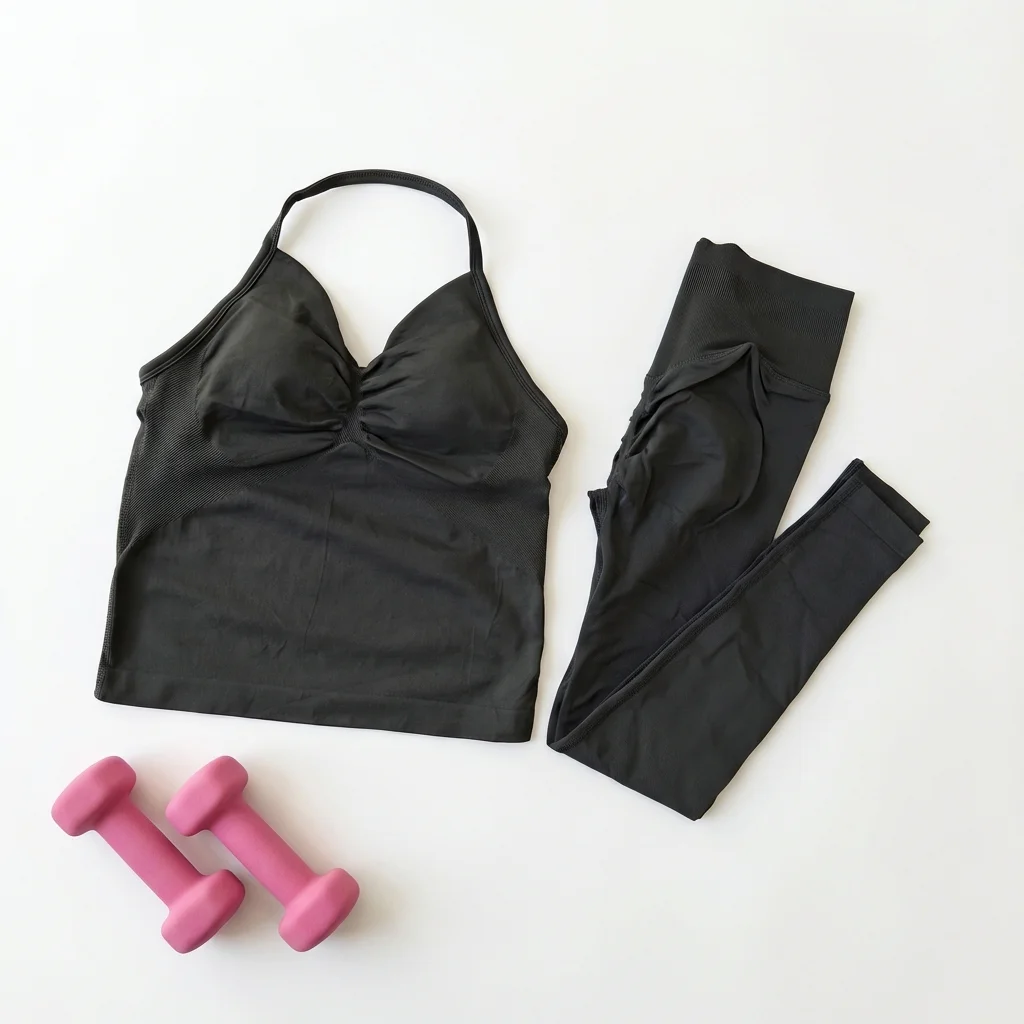 2-teiliges Yoga-Set für Damen: Rückenfreies Neckholder-Top, Hochgeschnittene Nahtlose Shorts, Fitness-Sportbekleidung, Workout-Set – Detail 6