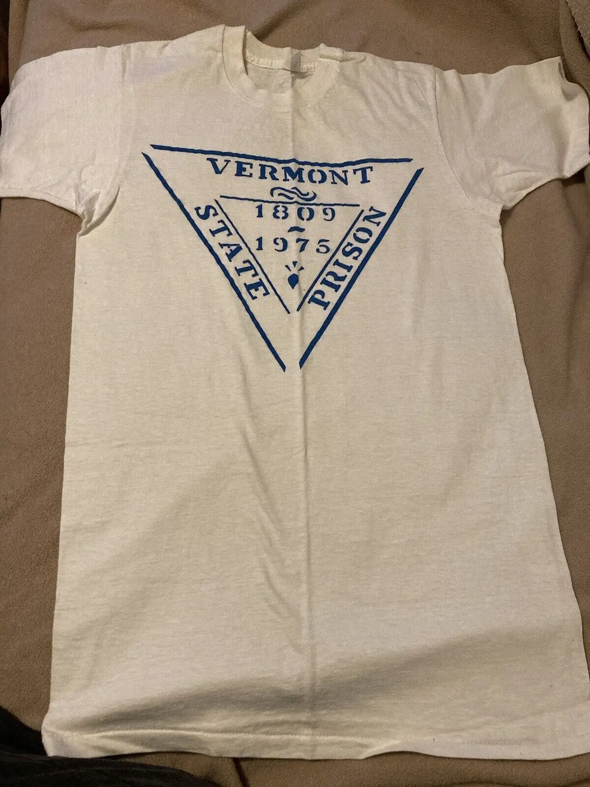 Antique 1975 Vermont State Prison Closing T Shirt Windsor RARE Medium Correction