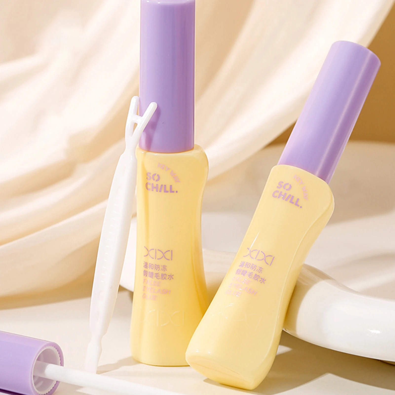 8ml Freeze Proof Eyelash Glue Natural false lash extenstions glues All-Day Hold Quick-Dry Formula Easy Removal diy salon
