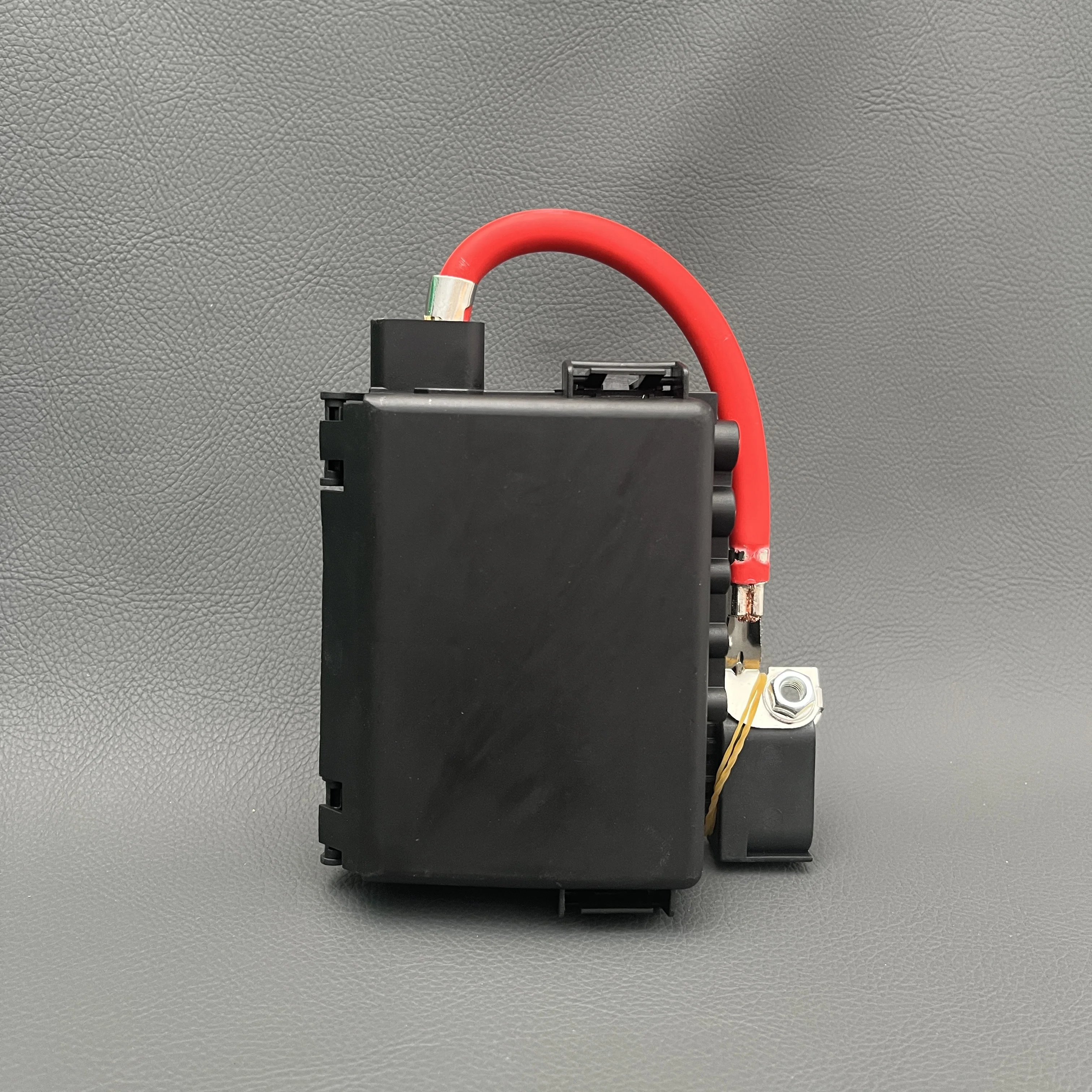 Caja de fusibles Terminal de batería 1J 0937550 A para VW Beetle