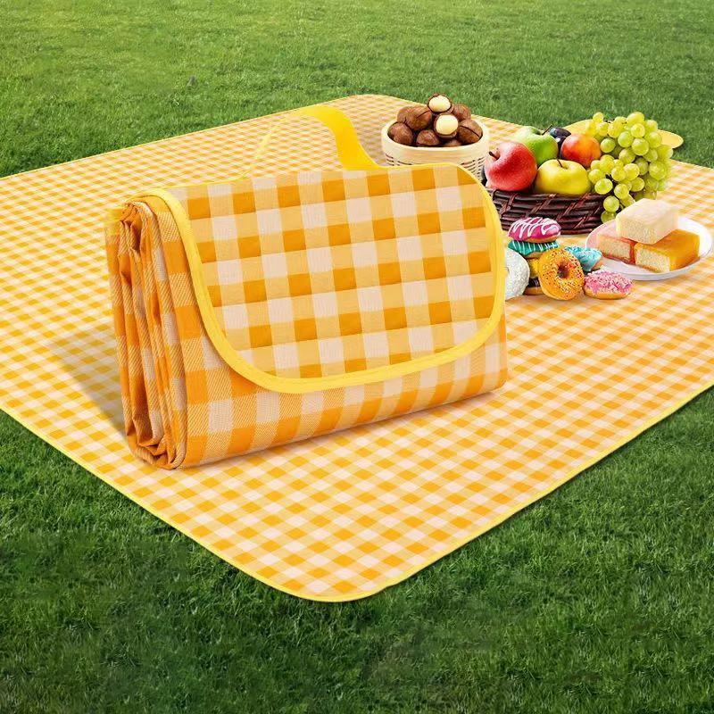 3 Sizes Foldable Blanket Lawn Spring Autumn Outing Camping Mat Portable Thickened Sandbeach Self-Driving Picnic Mattress