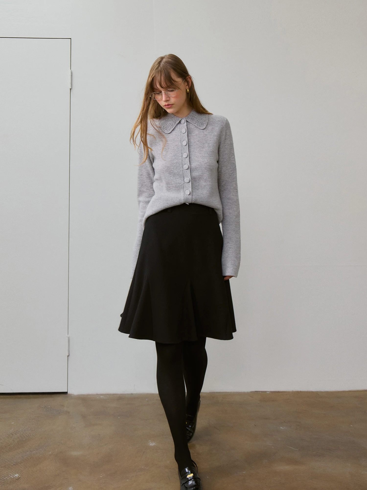 Deep Black Grey High Waist A-Line Fish Tail Half Skirt Women's Casual Autumn Winter Slimming Simple Matched Commuting Midi Skirt
