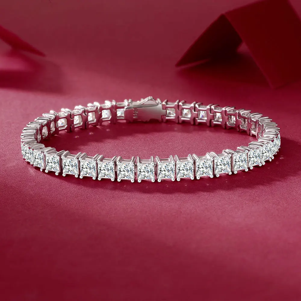 925 Silver Moissanite Cuban Bracelet Fully Set with Square Diamonds, Sparkling and Fashionable Women's Jewelry, Elegant Daily Shining Figure Eight Buckle Bracelet for Men and Women, Daily Wearing Jewelry, Christmas and Halloween Accessories Gifts