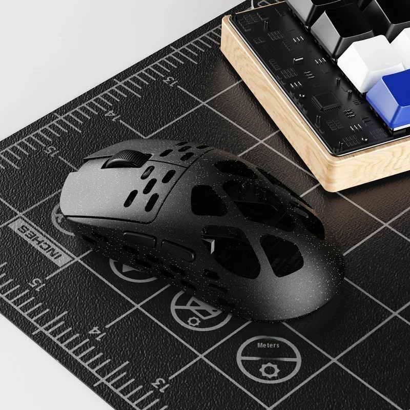 

AJAZZ AM3pro Mouse 3 Mode Wireless 8K Magnesium Alloy Skeleton PAW3950 Gaming Mouse Lightweight 49g Nordic 350mAh Custom Gift