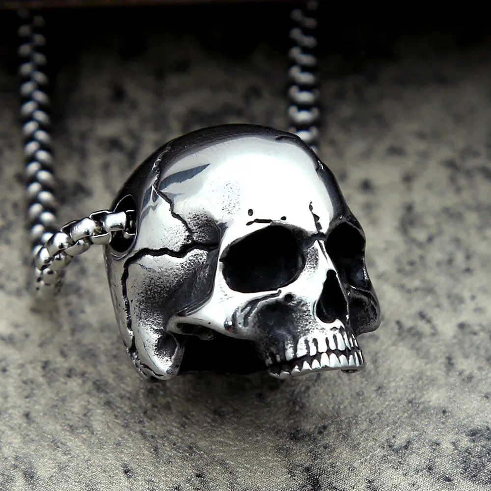 Vintage Cracked Punk Skull Skeleton Pendant Necklace Stainless Steel Realistic Crack Chain For Men Party Biker Fashion Jewelry