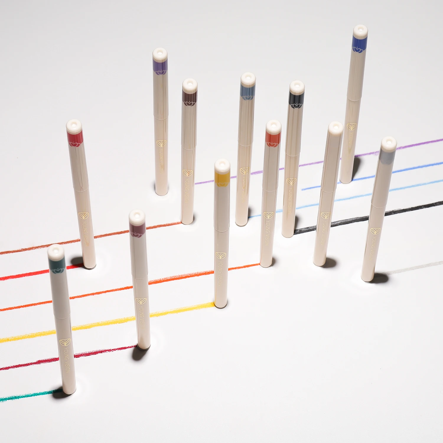 12 色アイライナーセット速乾性防水 & 防汗アイライナーゲルペンシルアイシャドウペンシル色鉛筆