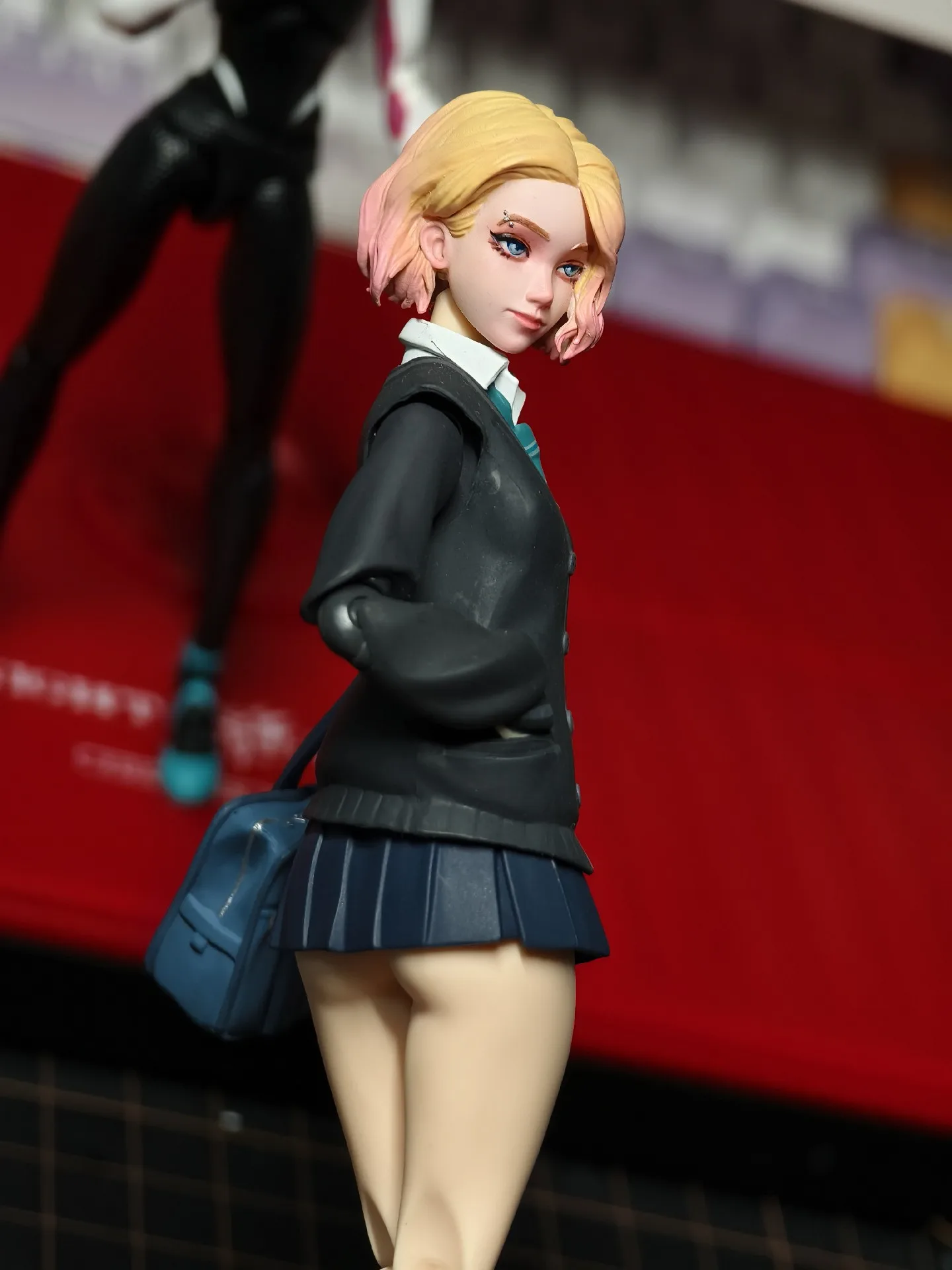 مخصص 1/12 مقياس أنثى الجندي شخصيات أنيمي جوين ستايسي العنكبوت رئيس نحت نحت لنموذج شخصيات الحركة 6in Shf Mafex #3