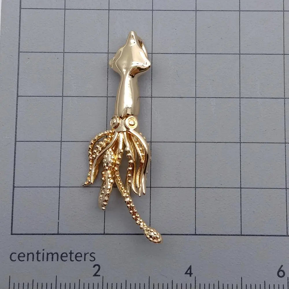 10 PCS 16x39mm Gold Plated Copper Squid Pendant Charm Jewelry DIY Wholesale