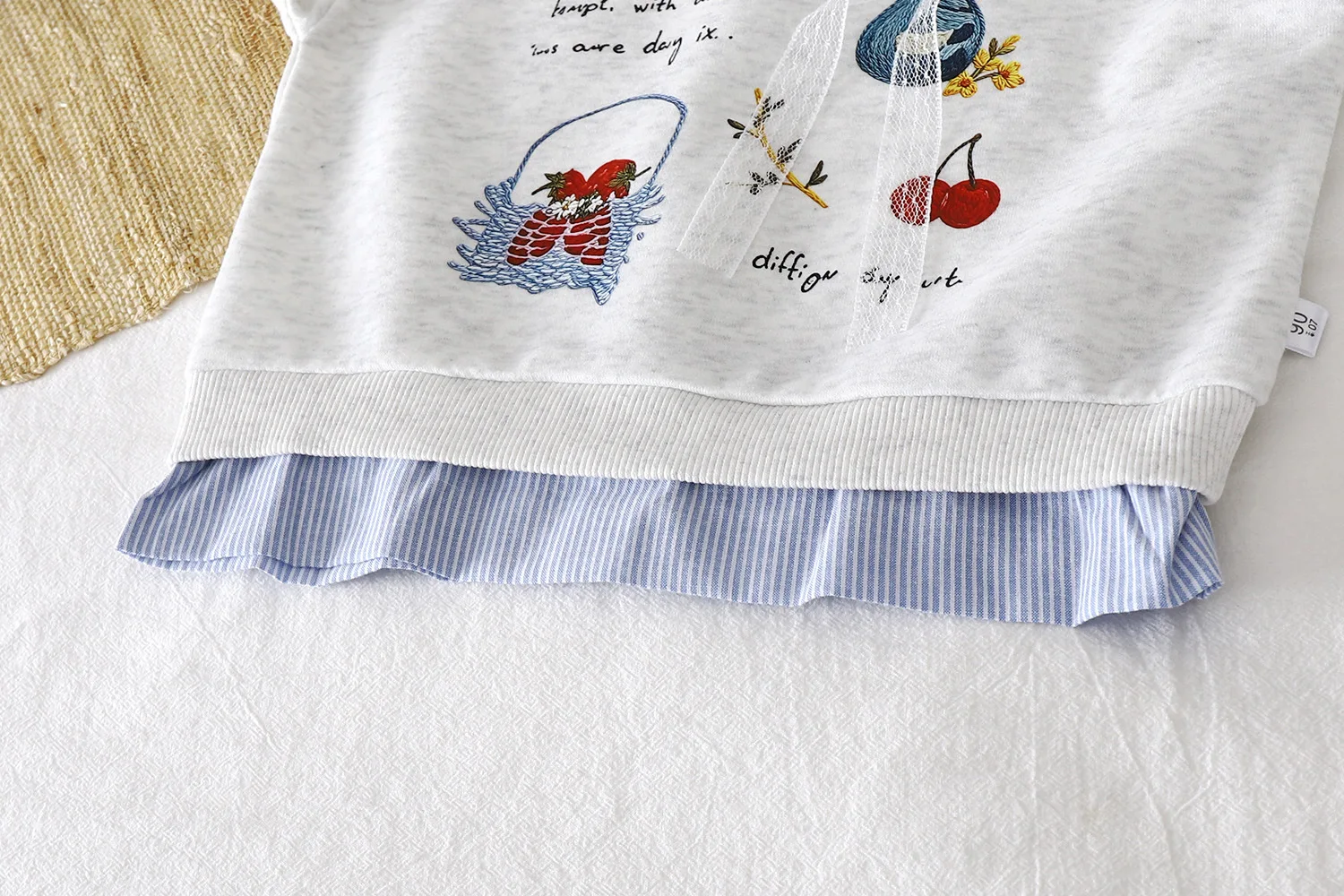 Neue Herbst-Kinderkleidungssets, Baby-Mädchen, Cartoon-Print, gestreiftes Sweatshirt mit Rüschenbündchen + Hose, 2-teiliges Freizeit-Outfit für Kinder, 2-14 Jahre – Detail 11