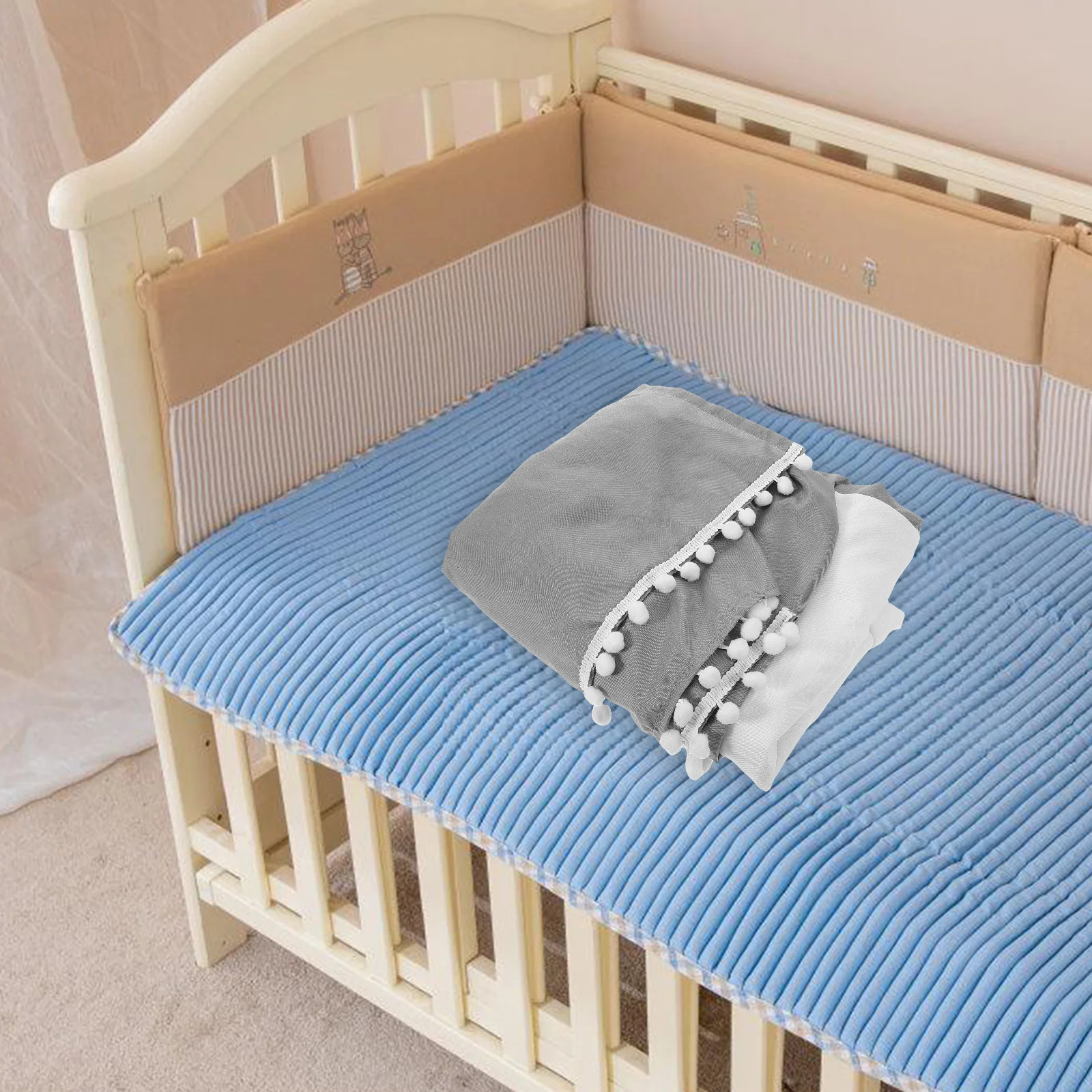 تنورة سرير قطنية، غطاء سرير محايد، حماية من الحطام، ملحقات سرير بوم بوم الناعمة، ملاءة مرتبة مناسبة