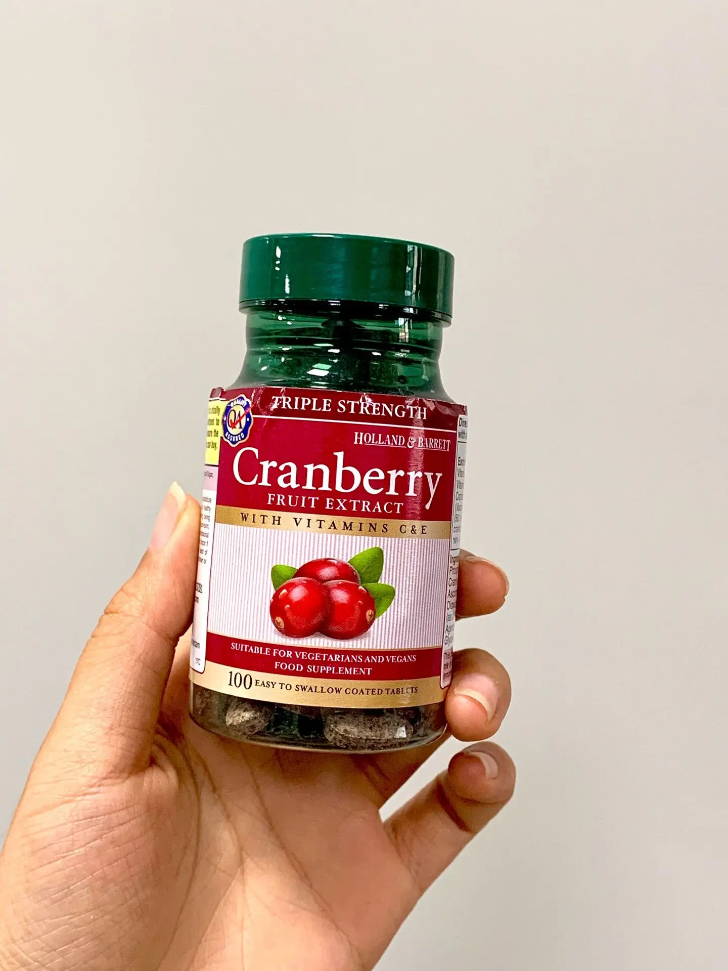 

One bottle of triple cranberry concentrate 100 capsules