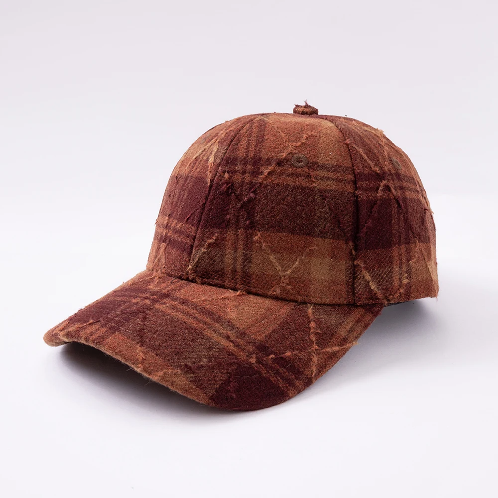 Retro distressed denim check wool baseball cap for autumn and winter, providing outdoor warmth and protection against the cold.