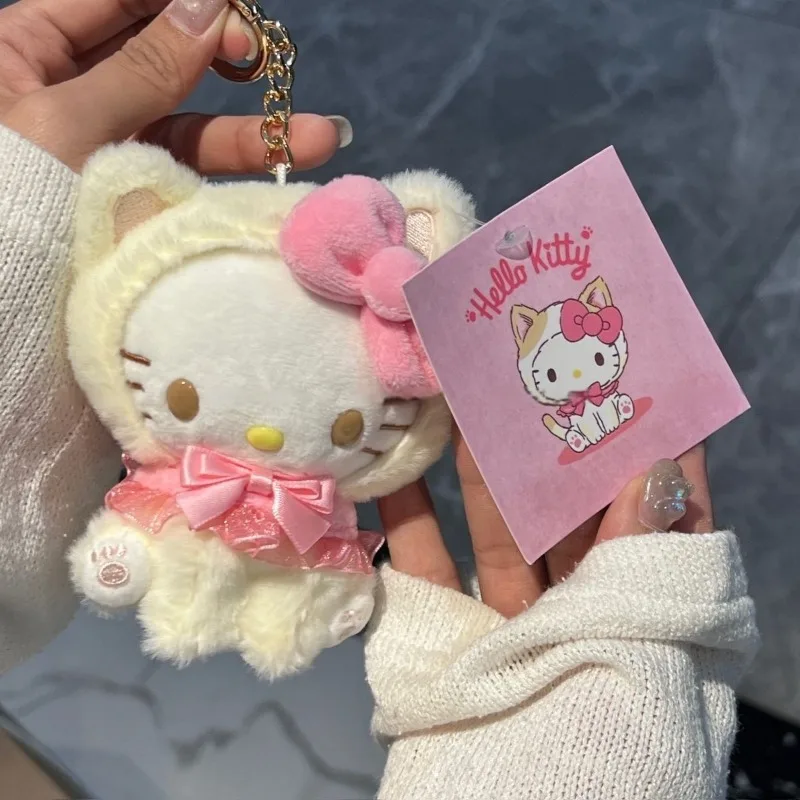 Nowy Kawaii Sanrio Hello Kitty Krótki pluszowy wisiorek dla lalki Śliczna kowbojska lalka Satchel Zapięcie na klucze Plecak Wisiorek Prezent dla dzieci