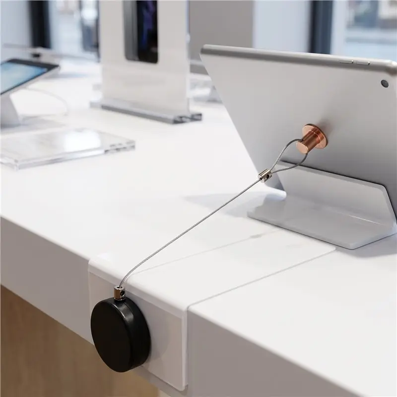 A98E-Small Commodity Chain Telescopic Display 15Pcs Steel Wire Rope Automatic Retraction Winding Box