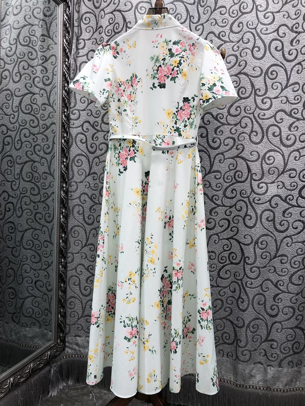 100%Cotton Dress 2026 Autumn Women Turn-down Collar Charming Floral Print Short Sleeve Light Green Long Shirt Style Dress Maxi