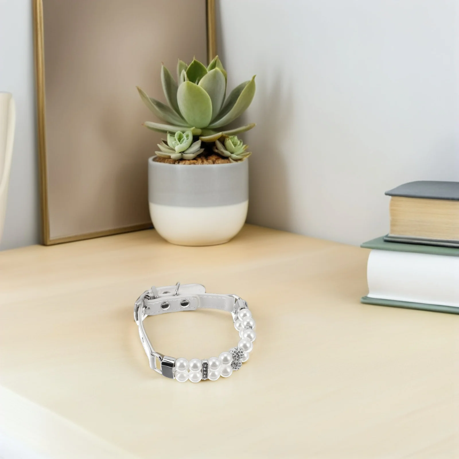 

Pet Pearl Collar for Small Dogs Xs - Shiny Beaded Dog Necklace - Elegant Female Puppy Jewelry Accessory for Daily Wear