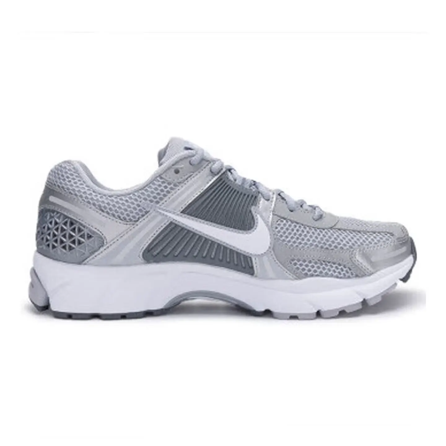Nike Zoom Vomero 5 Yankees Running Shoes Unisex - Lightweight Responsive Cushioning for Men & Women Training FJ4151-003 - view 3