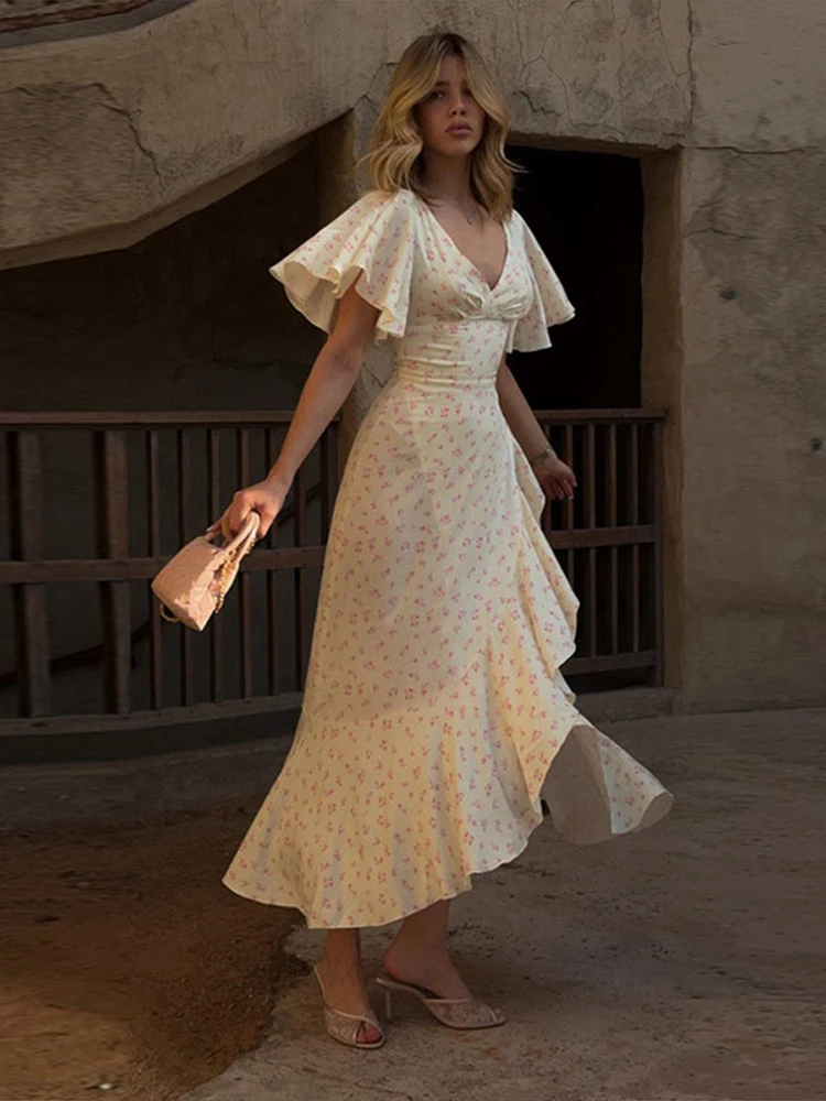 Elegantes Bedrucktes Damenkleid Kurzarm V-Ausschnitt Rüschen Taille-Betontes Damenkleid 2026 Sommer Mode Weibliches Urlaubskleid Neu