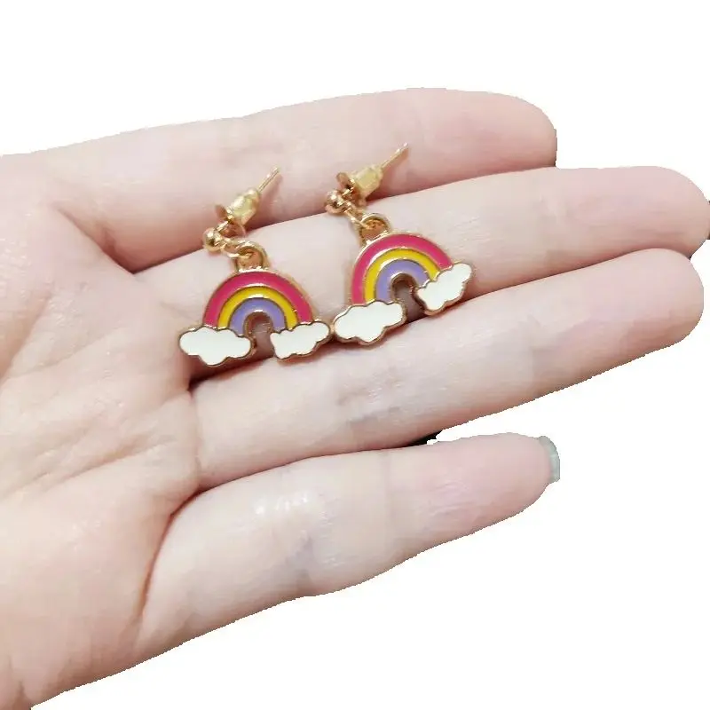 Fashion Cat Bear Paw Rainbow Arch Pendant Earrings for Kids Women's Classic and Lively Party Exquisite Jewelry Gift Accessories