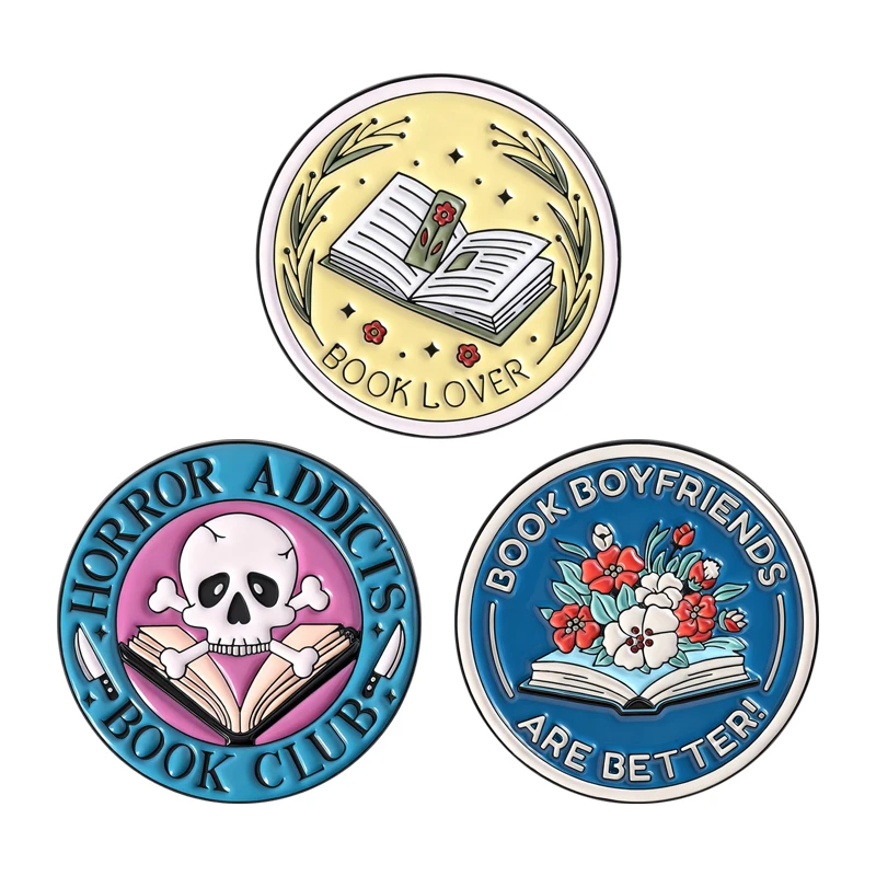 Horror Addicts Book Club Skull Brooch Enamel Pins Custom Book Boyfriends Brooches Collar Lapel Badge Jewelry Gift for Book Lover
