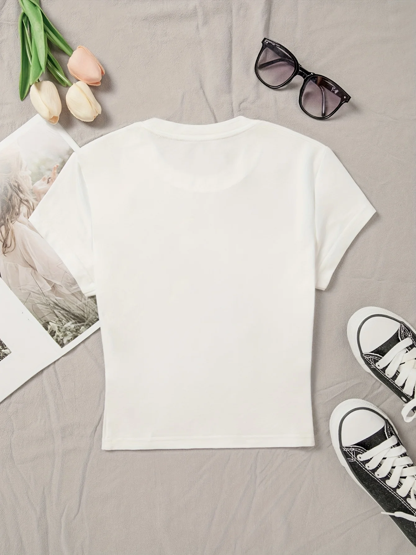 Women'S Vintage 2025-2026 New Year'S T-Shirt - Retro 2025-2026 Graphic Tee with Goodbye 2025 Hello 2026 Print Aesthetic Clothes