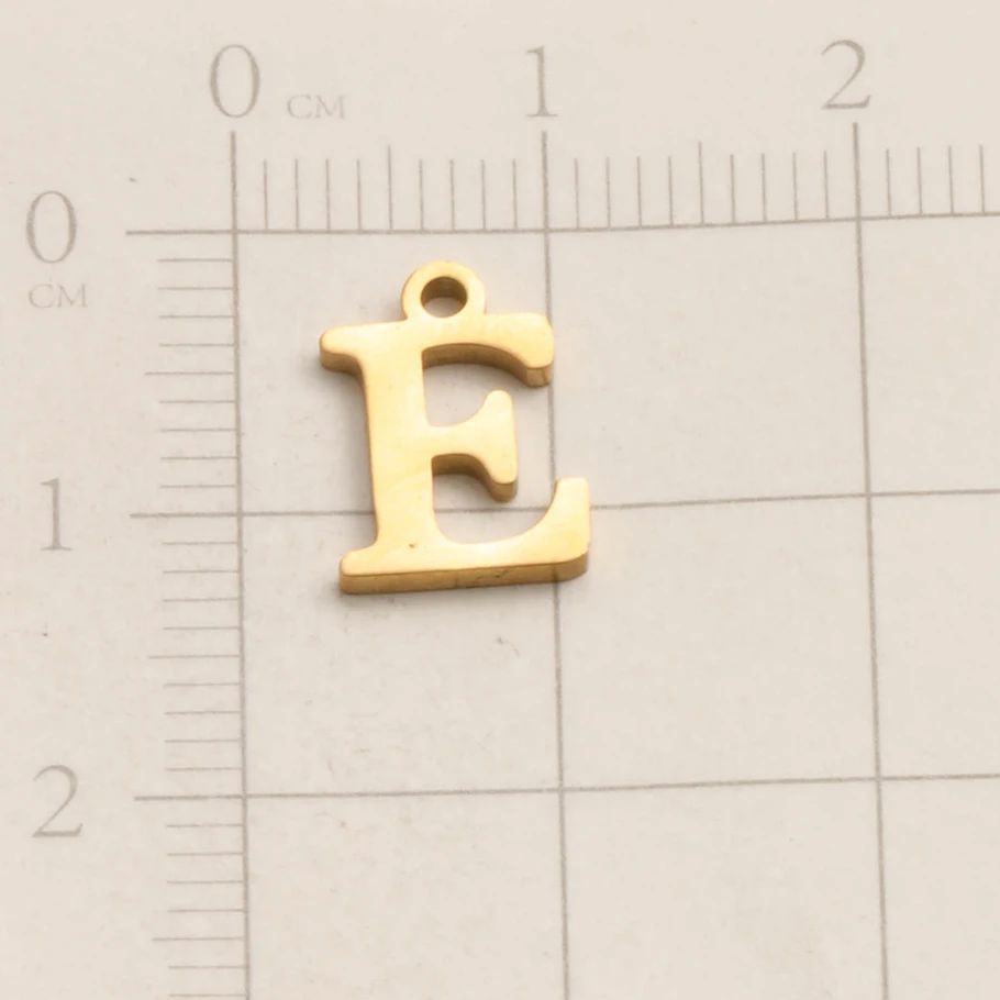 Echt vergoldeter Anhänger mit englischen Buchstaben, kleine A-Z Initialen-Charms für Schmuckherstellung, DIY-Namensanhänger aus Edelstahl, Geschenk. – Detail 7