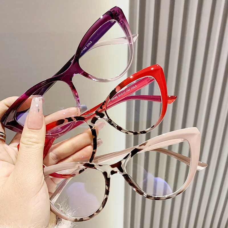 

Fashion new cat eye gradual color glasses frame Europe and the United States trend anti-blue glasses for women